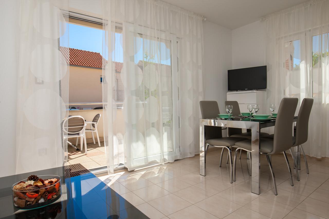 Vista Apartments โบล ภายนอก รูปภาพ