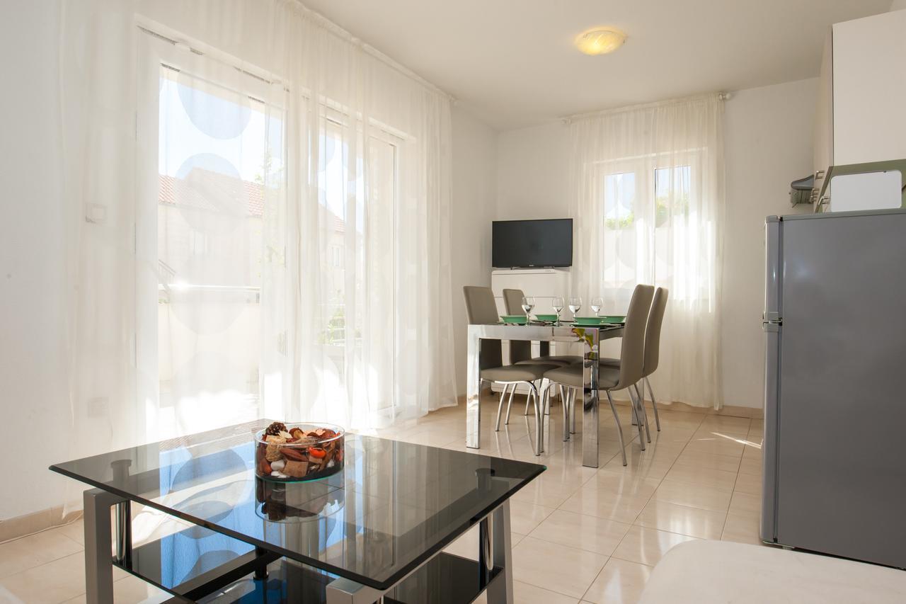 Vista Apartments โบล ภายนอก รูปภาพ